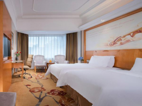 Vienna International Hotel Zhuhai Golden Phoenix